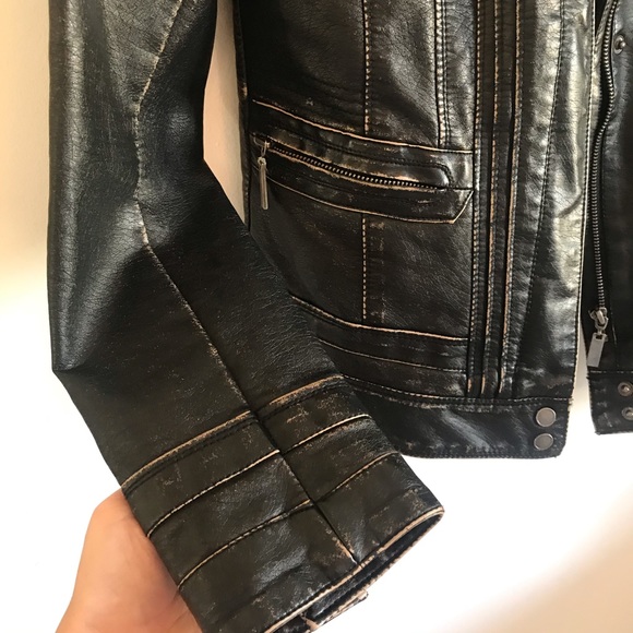 Le Chateau XS Jacket - Picture 4 of 16